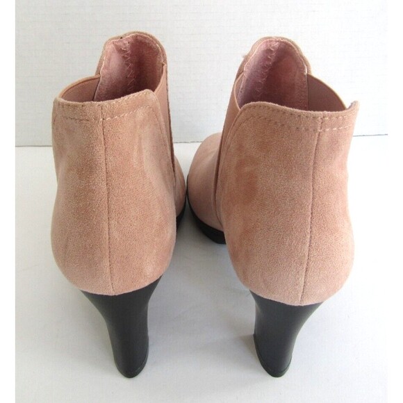 Allegra K Chelsea Ankle Boot NWOB Pink Faux Suede Round Toe Block Heels 7 - Picture 8 of 11